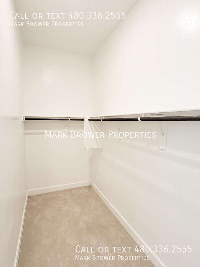 Building Photo - 565 W Glacier Bay Dr