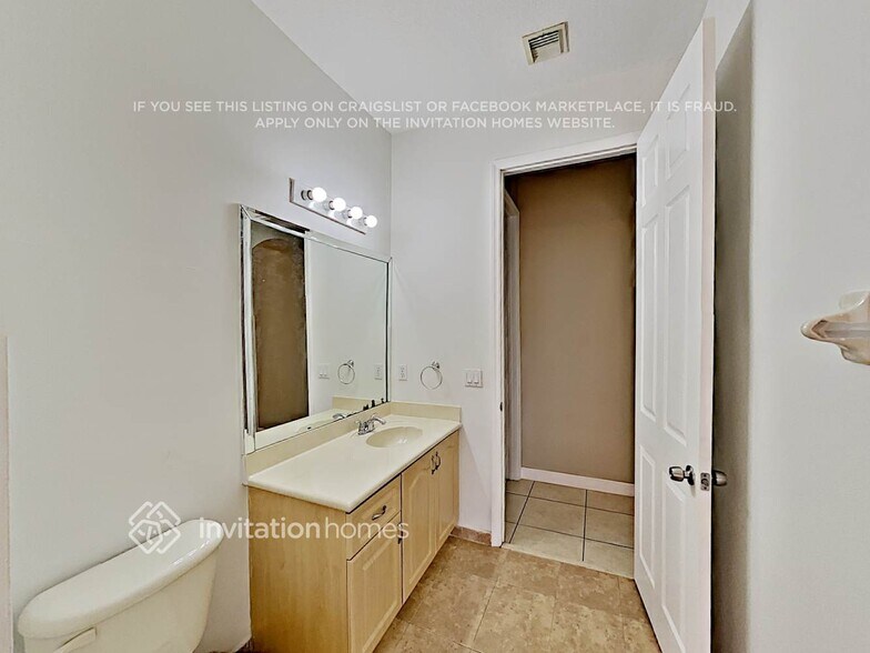 Building Photo - 6524 SW 162nd Path
