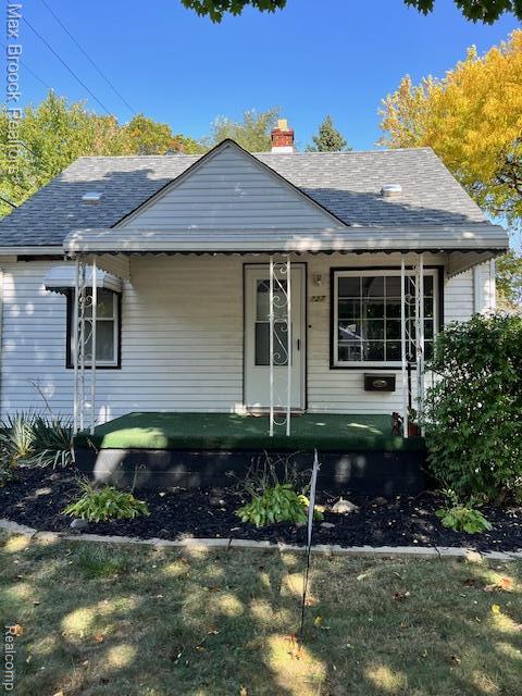 Building Photo - 727 E Madge Ave