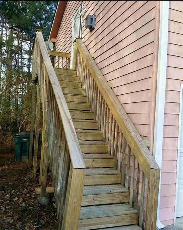 Building Photo - 2023 Sitser Ln