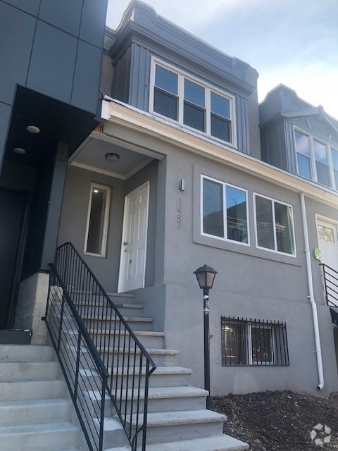 Building Photo - 1447 S 32nd St