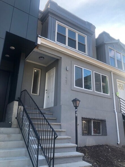 Building Photo - 1447 S 32nd St