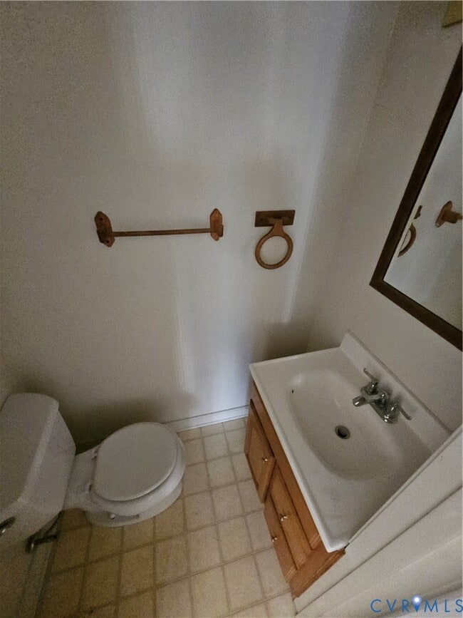 Building Photo - 817 Nantucket Ct