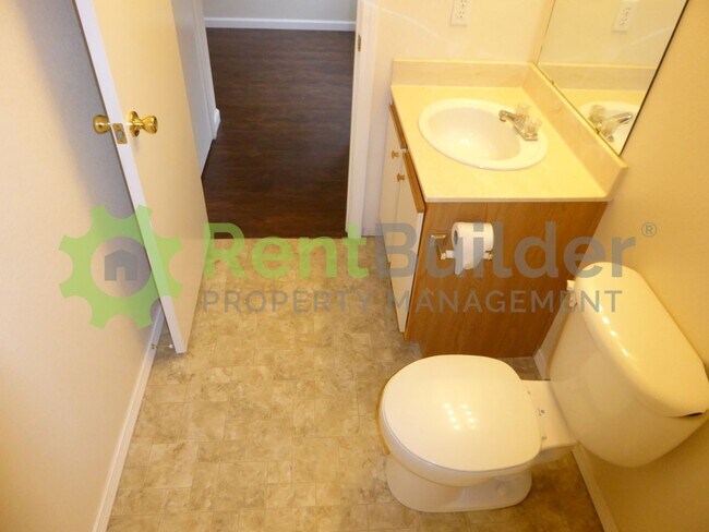 Building Photo - CALL US TODAY AT (505) 808-6467 TO SCHEDUL...