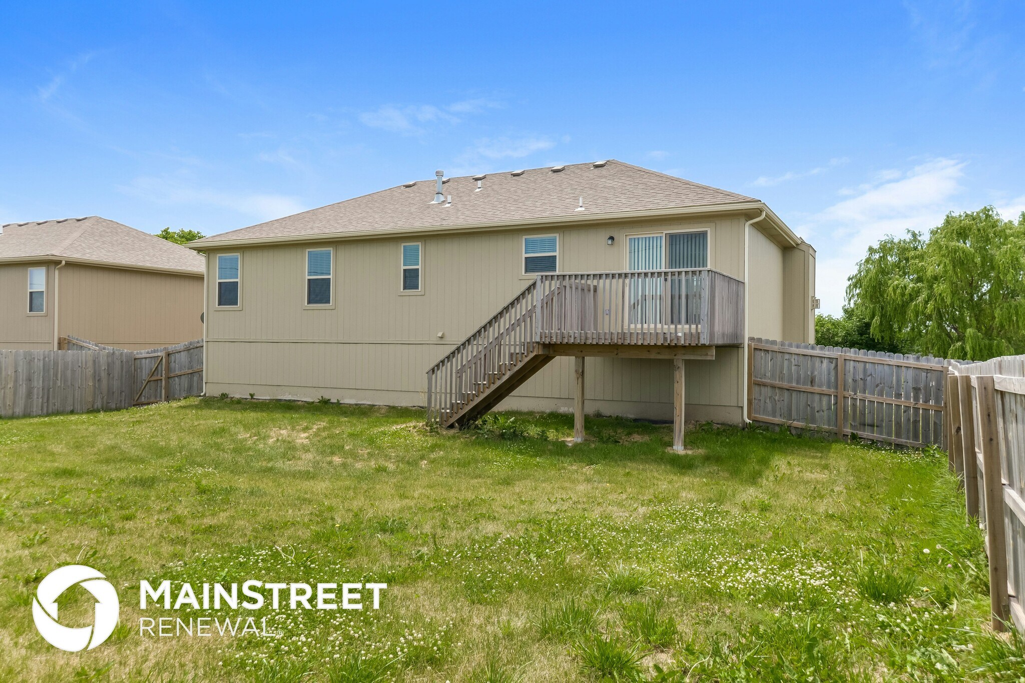 Building Photo - 901 E Rockville Terrace