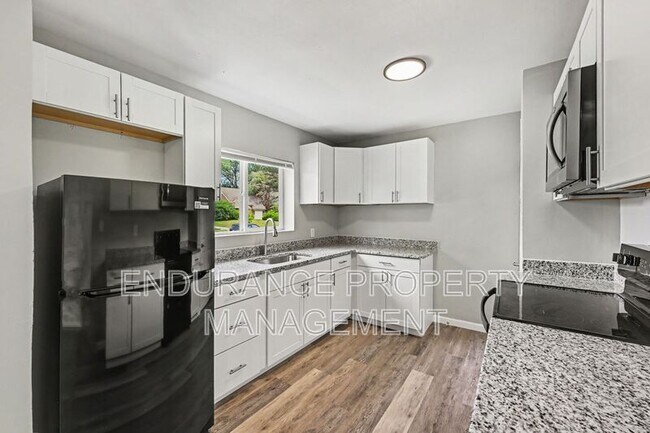 Building Photo - 1780 Academy Pl