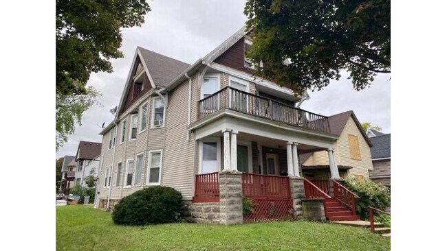Primary Photo - 201 N 37th St