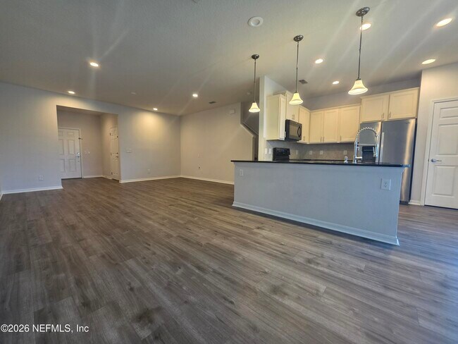 Building Photo - 7026 Butterfly Ct