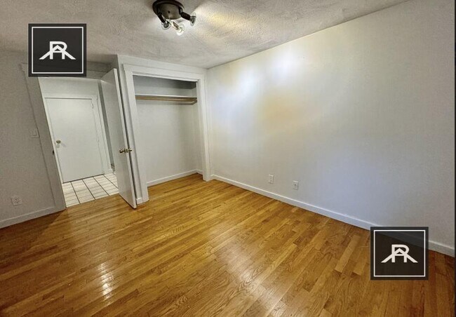 Building Photo - 3 bedroom in Brighton MA 02135