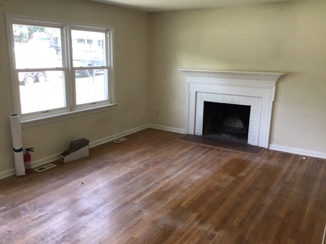 Building Photo - 429 Nicewood Dr