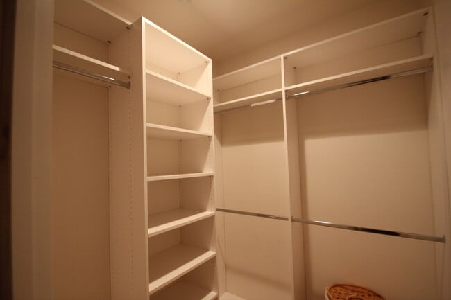 Building Photo - Elegant Fully Furnished Single Story Home