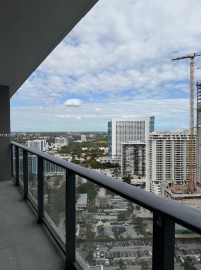 Building Photo - 501 NE 31st St