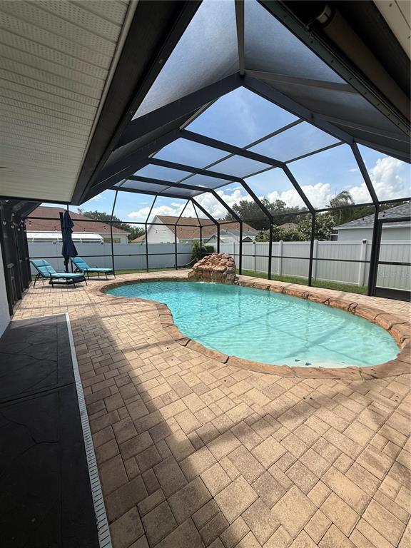 Building Photo - 2210 Towering Oaks Cir