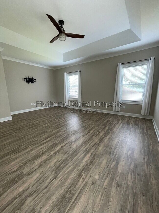 Building Photo - 3215 Summerpoint Crossing