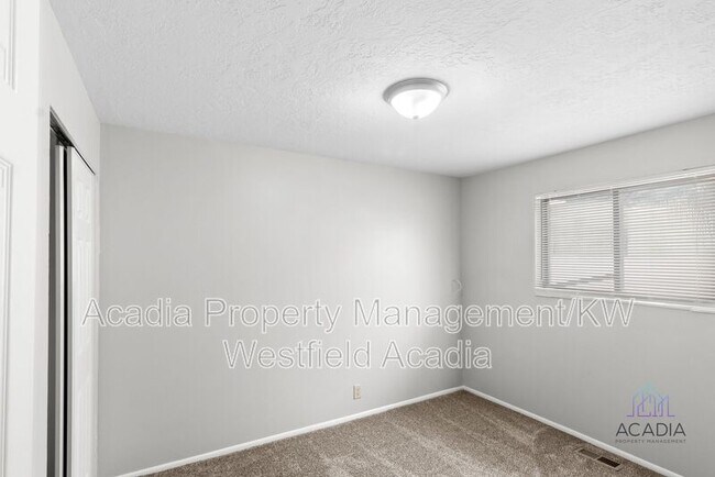 Building Photo - 2360 N 250 W