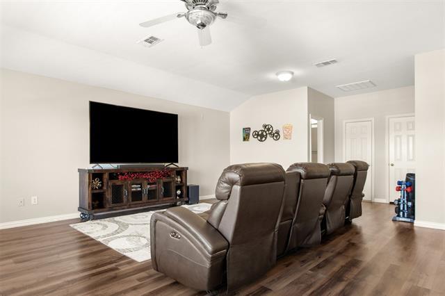 Building Photo - 750 Bradford St