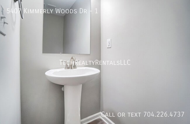 Building Photo - 5407 Kimmerly Woods Dr