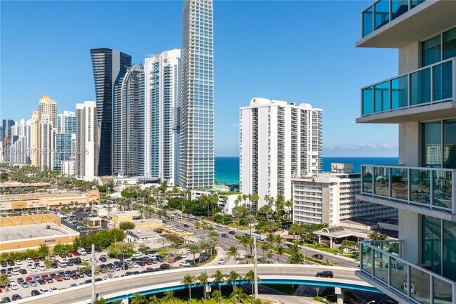 Building Photo - 150 Sunny Isles Blvd