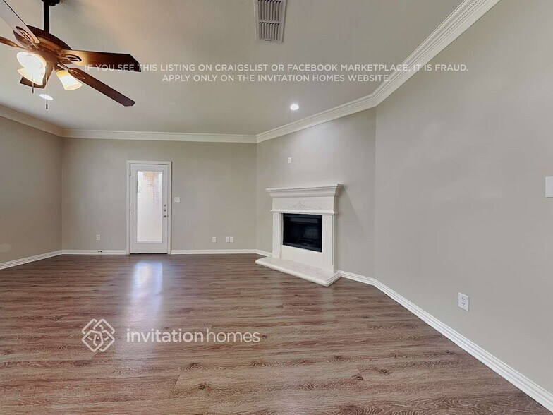 Building Photo - 382 Spyglass Dr