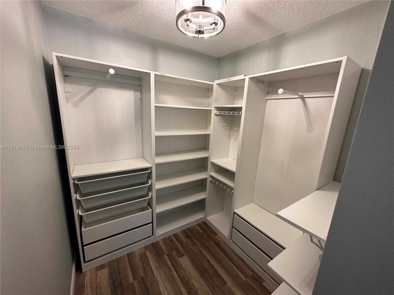 Building Photo - 2611 Regalia Way