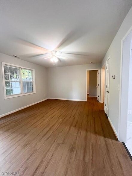 Building Photo - 253 Rockaway Dr