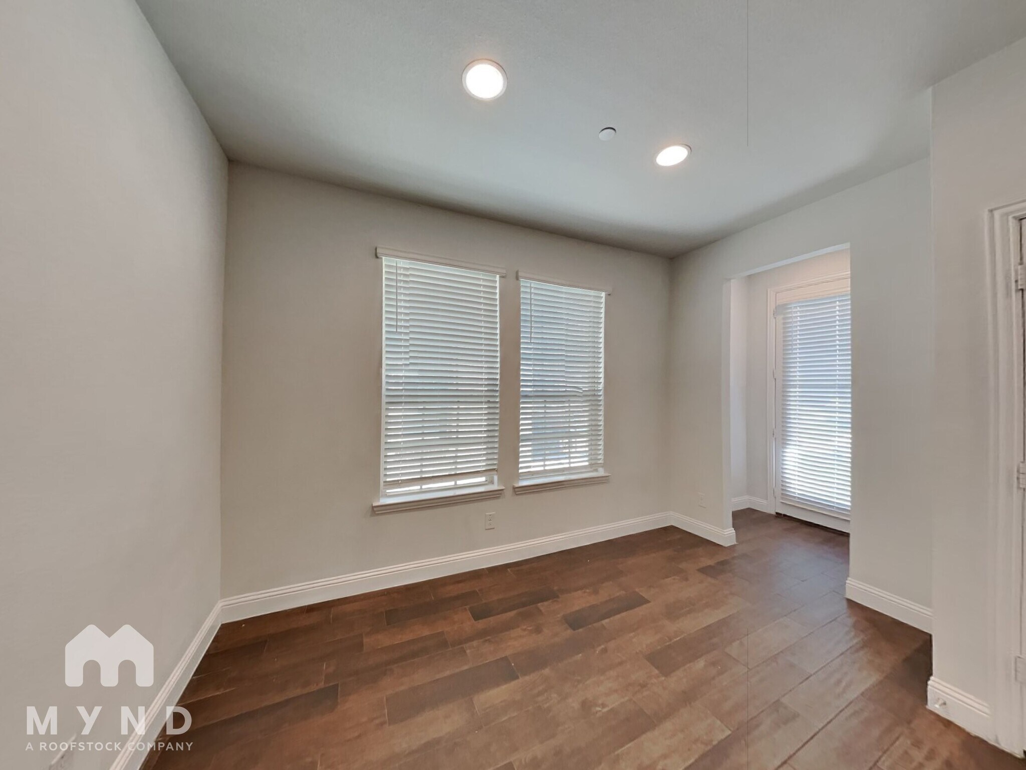Building Photo - 5568 Kilmer Dr