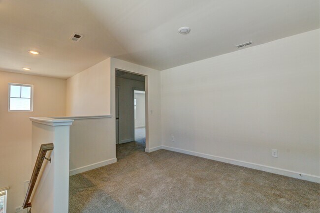 Building Photo - 5037 Poplin Vly