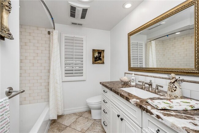 Building Photo - 3150 Dona Maria Dr