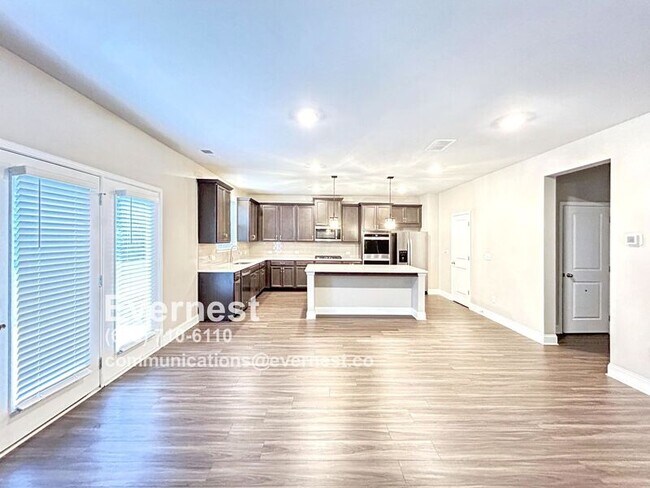 Building Photo - 355 Caledonia Ct