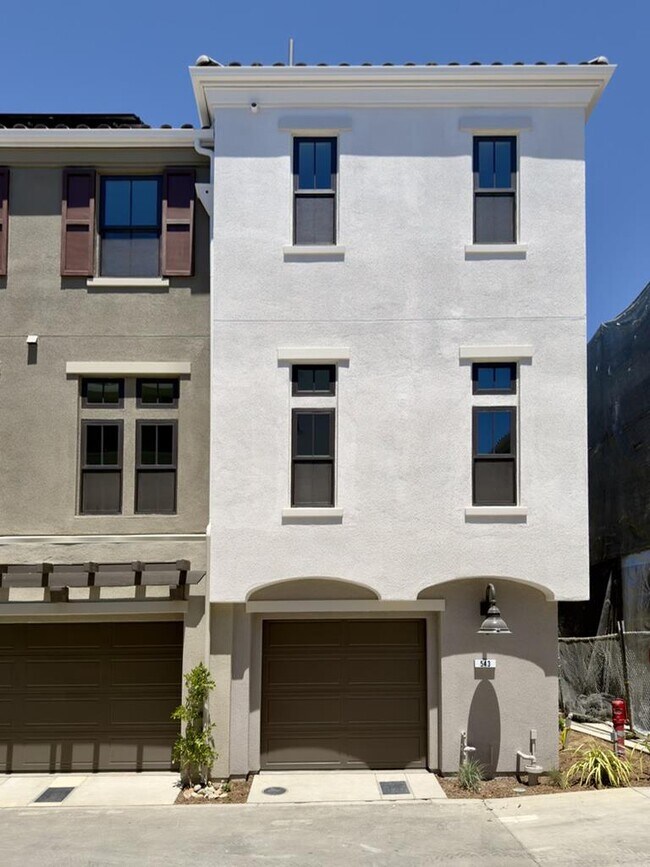 Building Photo - 543 Shockley Aly