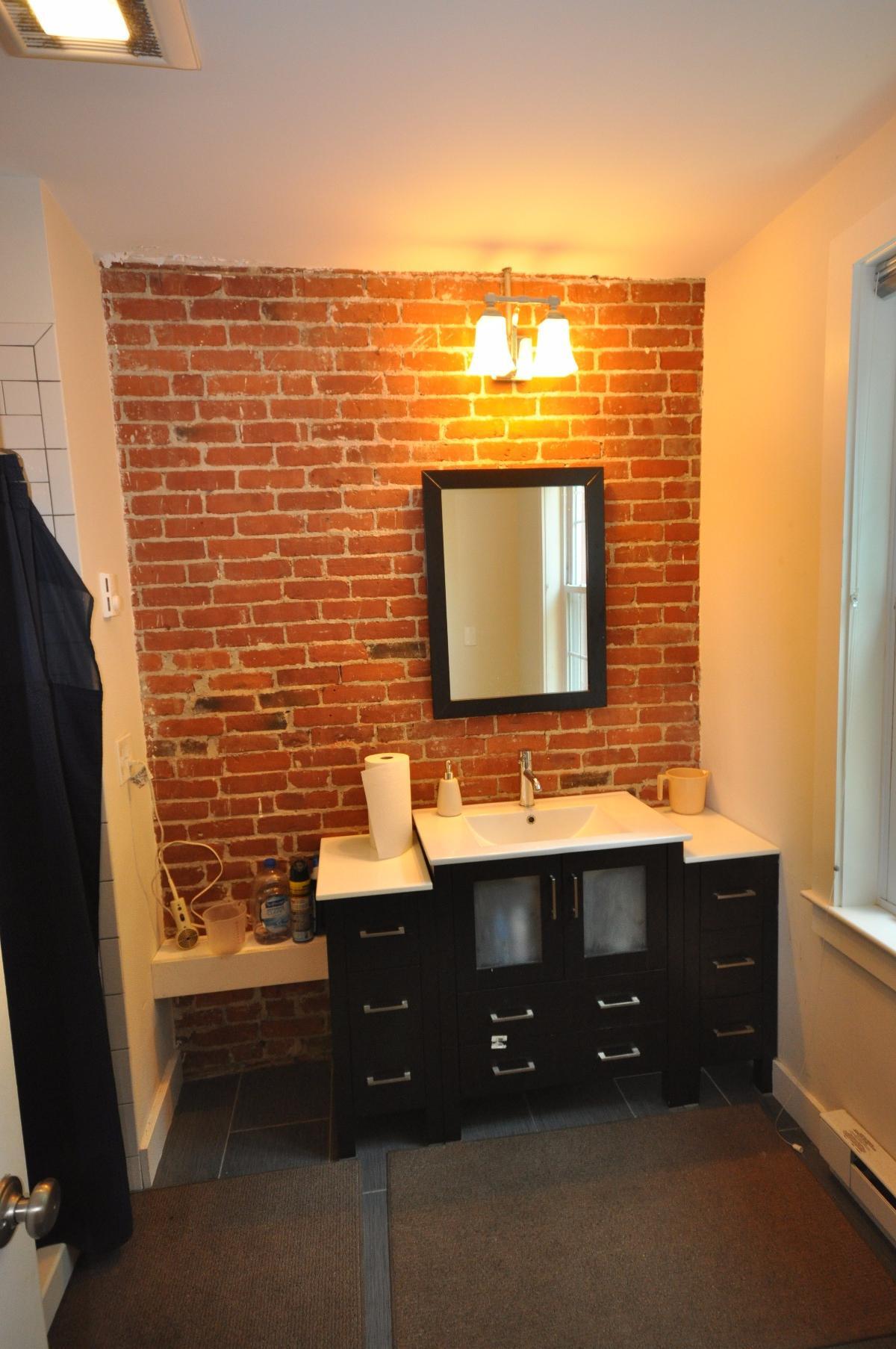 Building Photo - 5 Sussex St