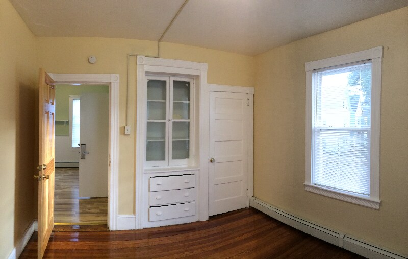 Building Photo - 85 Vinton St