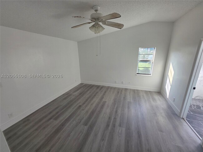 Building Photo - 5307 NW 93 Ave