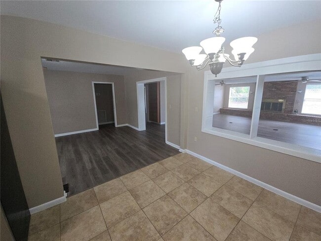 Building Photo - 2150 De La Palma Ave