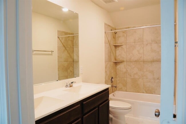 Building Photo - 25919 Aura Lake Ln