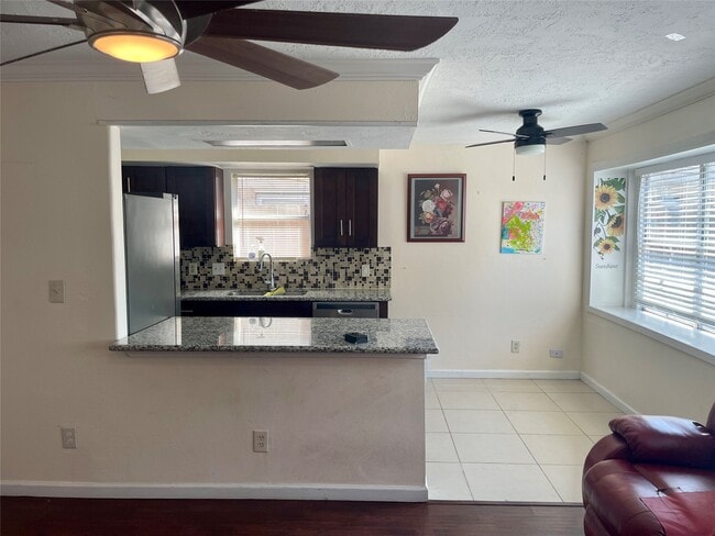 Building Photo - 11615 Carvel Ln