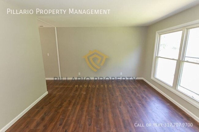 Building Photo - 2832 Manlove Ave