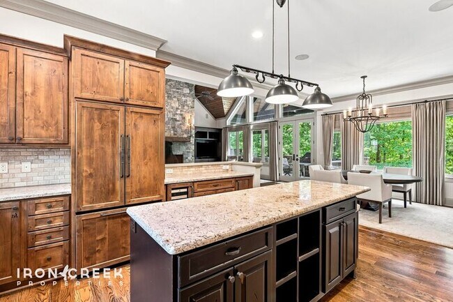 Building Photo - 2 Cherokee Orchard Ct