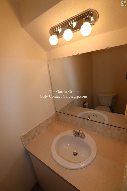 Building Photo - 581 Holmes Ln