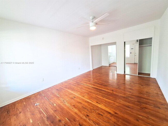 Primary Photo - 1770 Meridian Ave