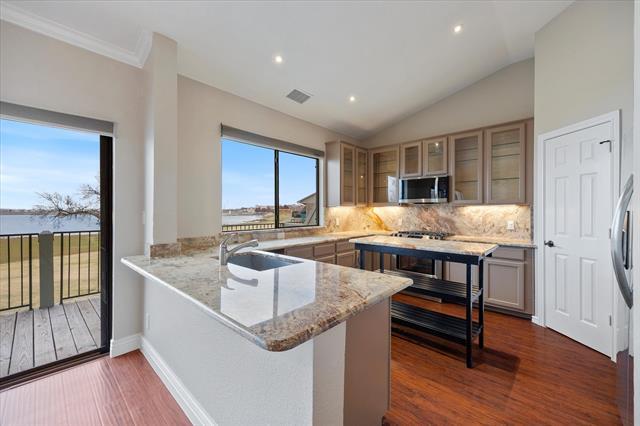 Building Photo - 1908 Signal Ridge Pl