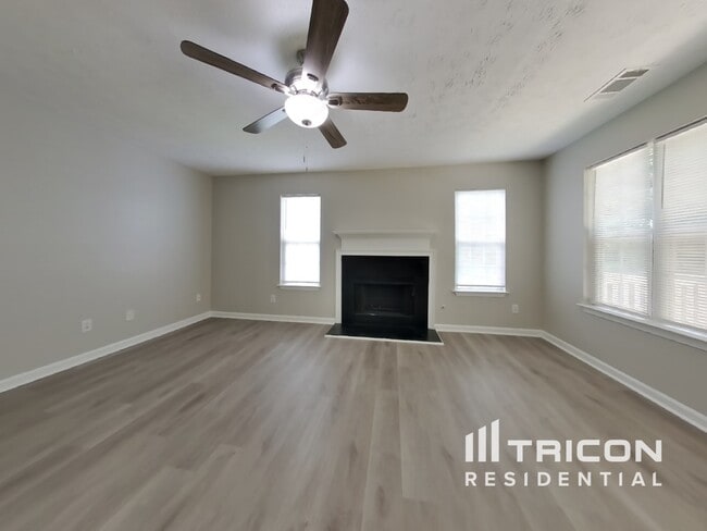 Building Photo - 6526 Revena Ct