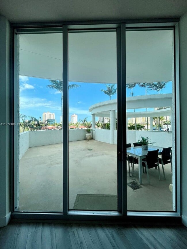 Building Photo - 3029 NE 188th St