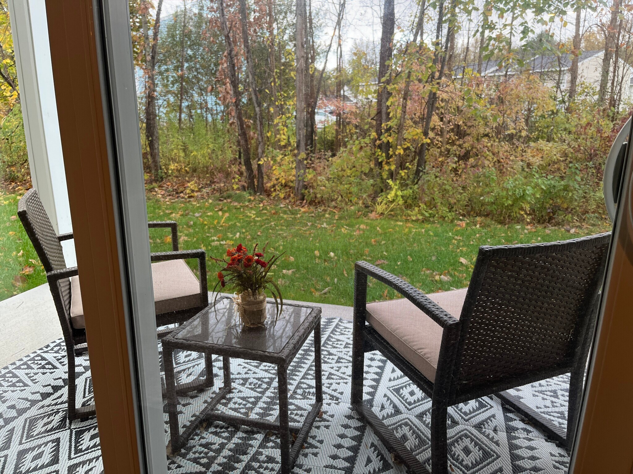 Building Photo - 2086 Community Ln