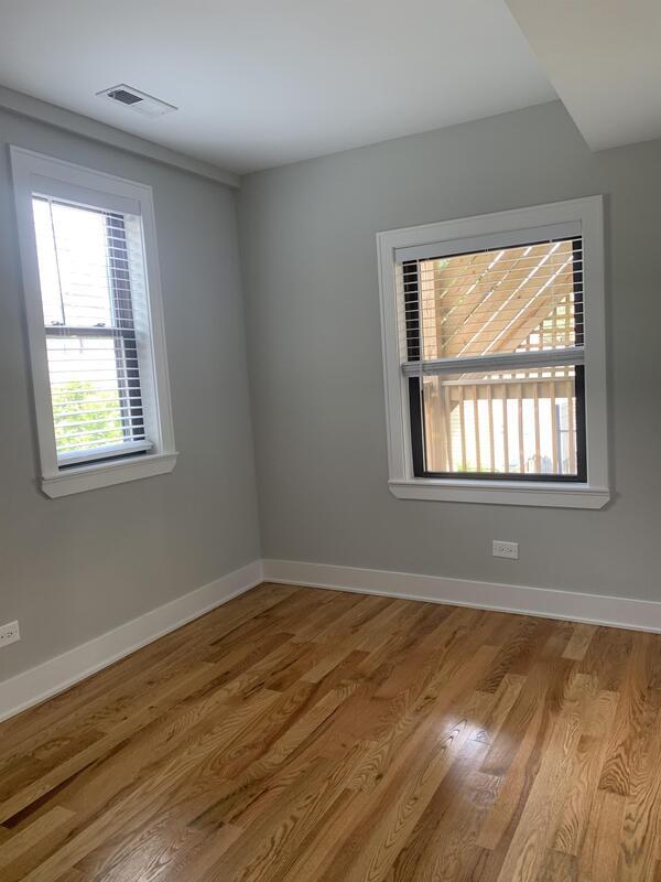 Building Photo - 2336 W 19th St