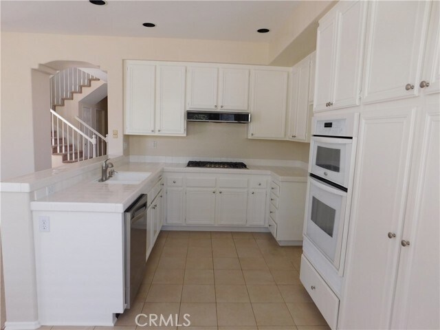 Building Photo - 53 Lunette Ave