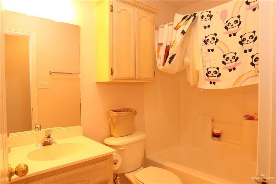 Building Photo - 2212 Lilly Cove Dr