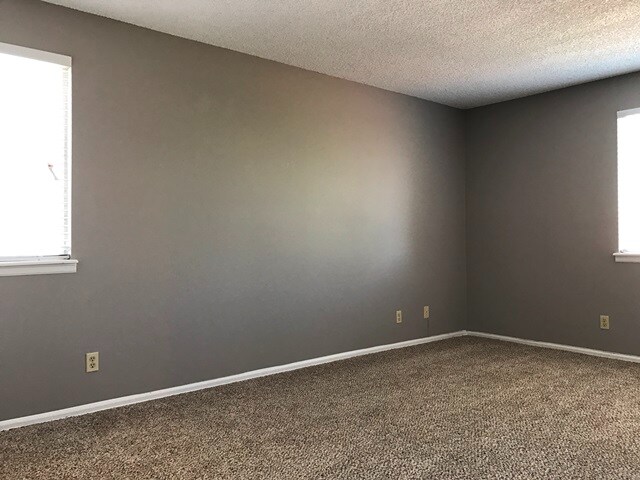 Building Photo - 840 Tenderfoot Hill Rd