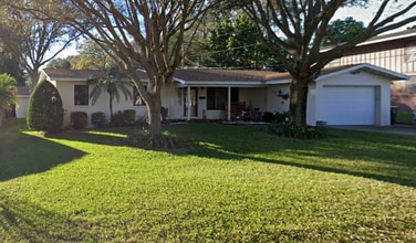 Building Photo - 3205 Carleton Cir W