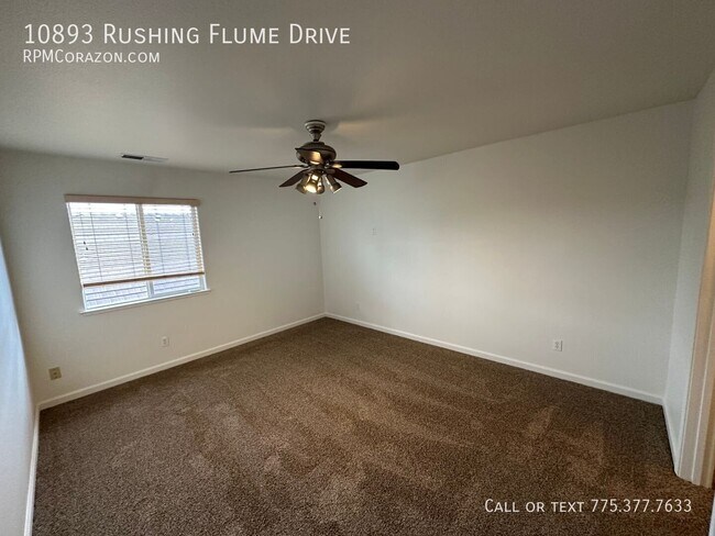 Building Photo - 10893 Rushing Flume Dr